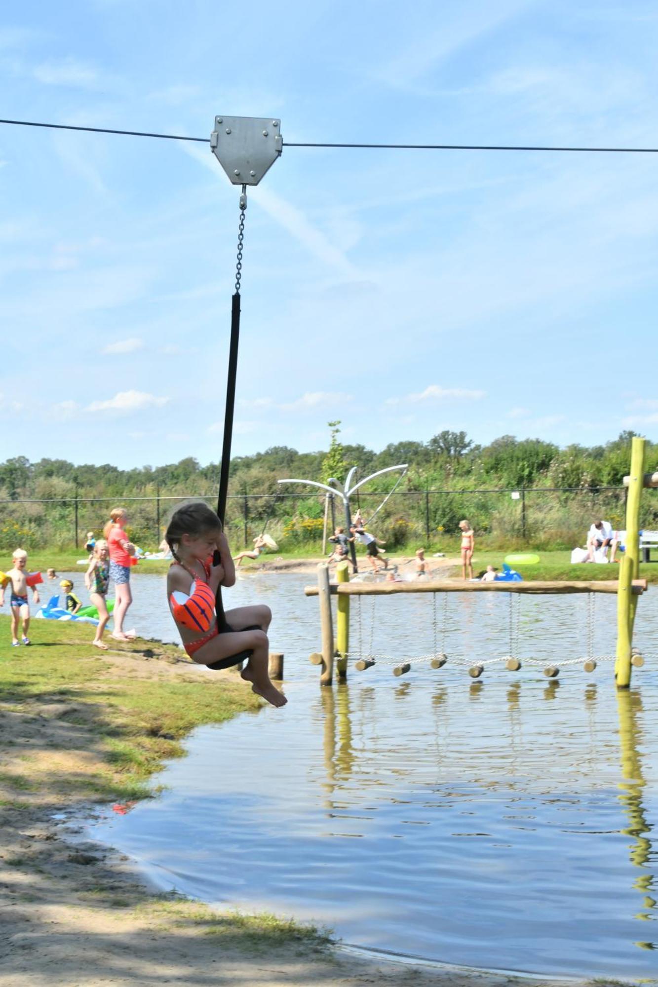 Lodge 4 personen camping de Molenhof Reutum Esterno foto