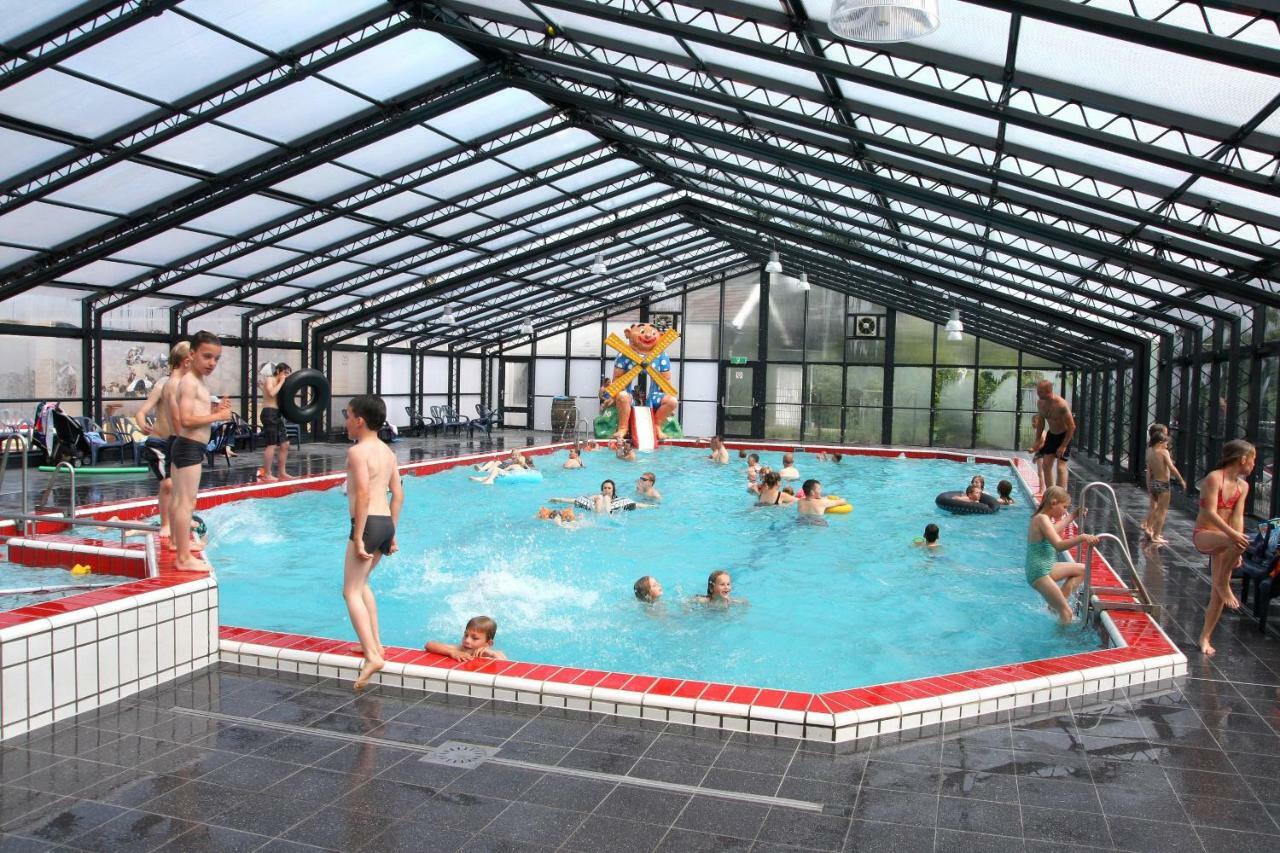 Lodge 4 personen camping de Molenhof Reutum Esterno foto